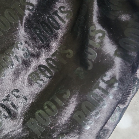 Roots Crossbody Bag  - Long drop - Picture 9 of 10